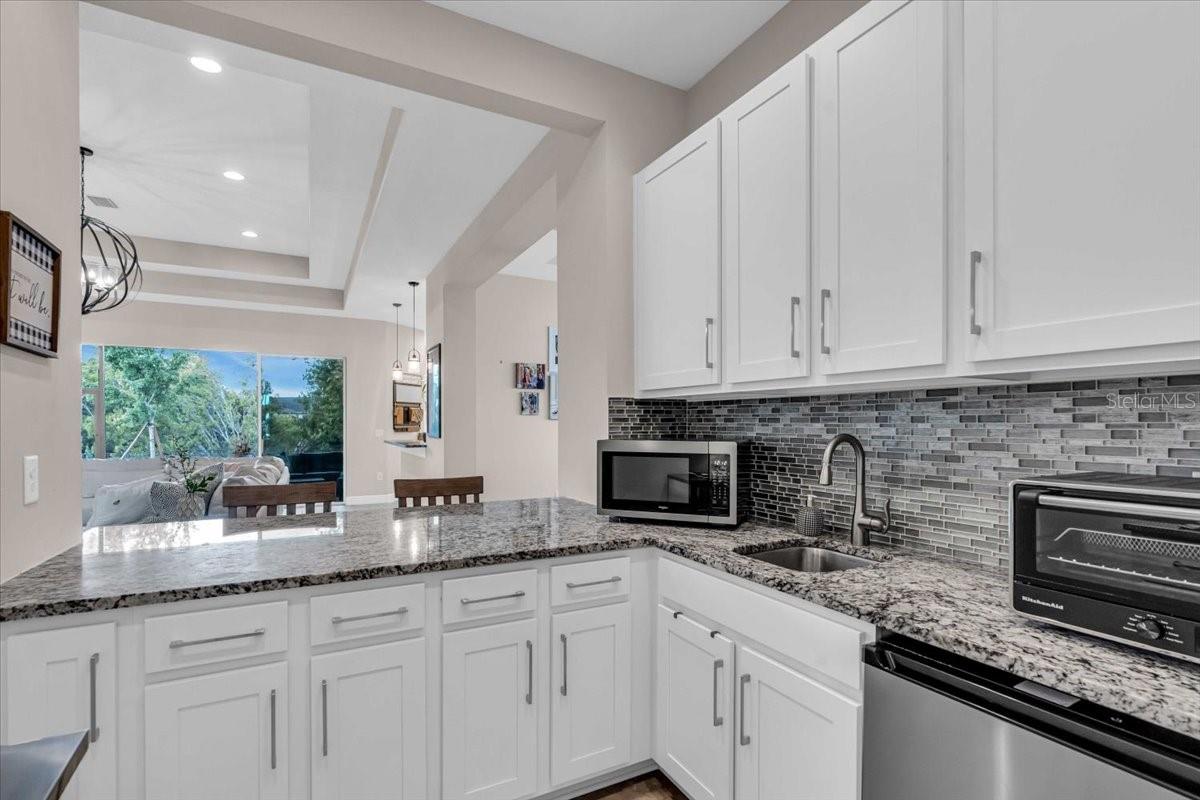 2165 HOLLOW FOREST CT, WESLEY CHAPEL, FL, 33543