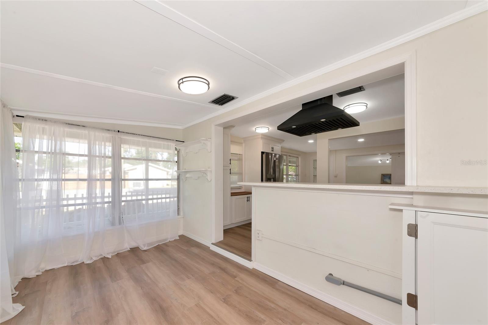 4105 ROCKEFELLER AVE, SARASOTA, FL, 34231