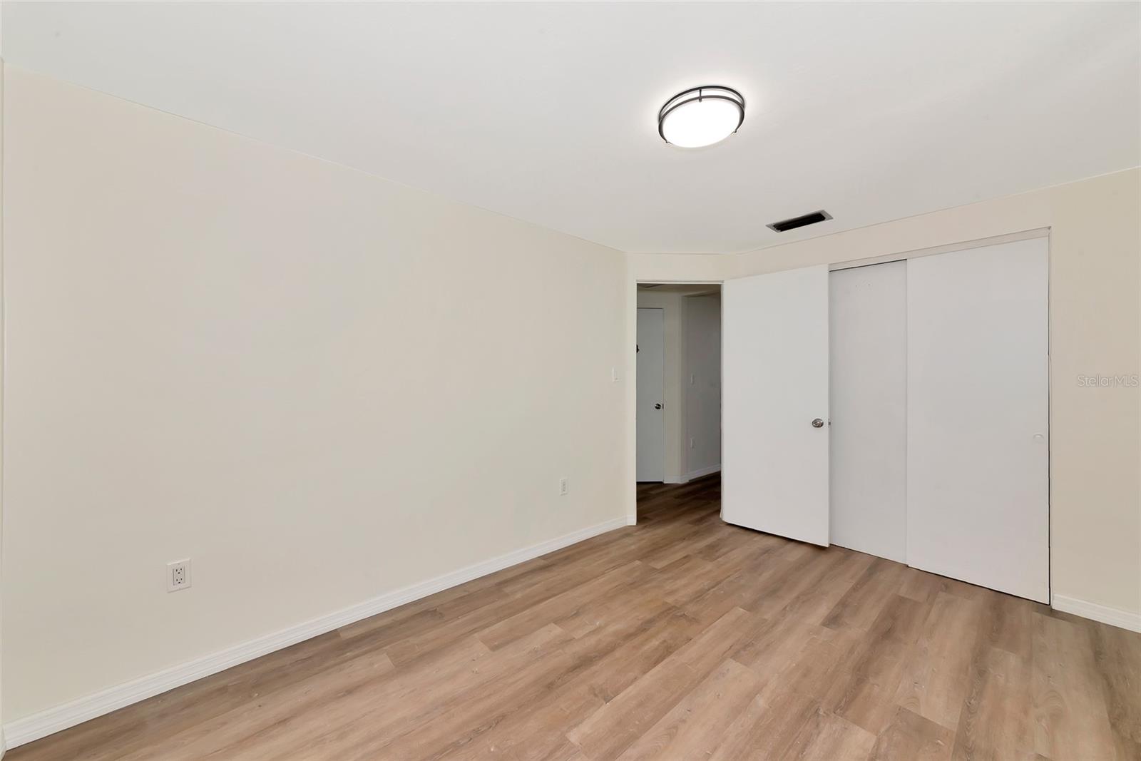 4105 ROCKEFELLER AVE, SARASOTA, FL, 34231