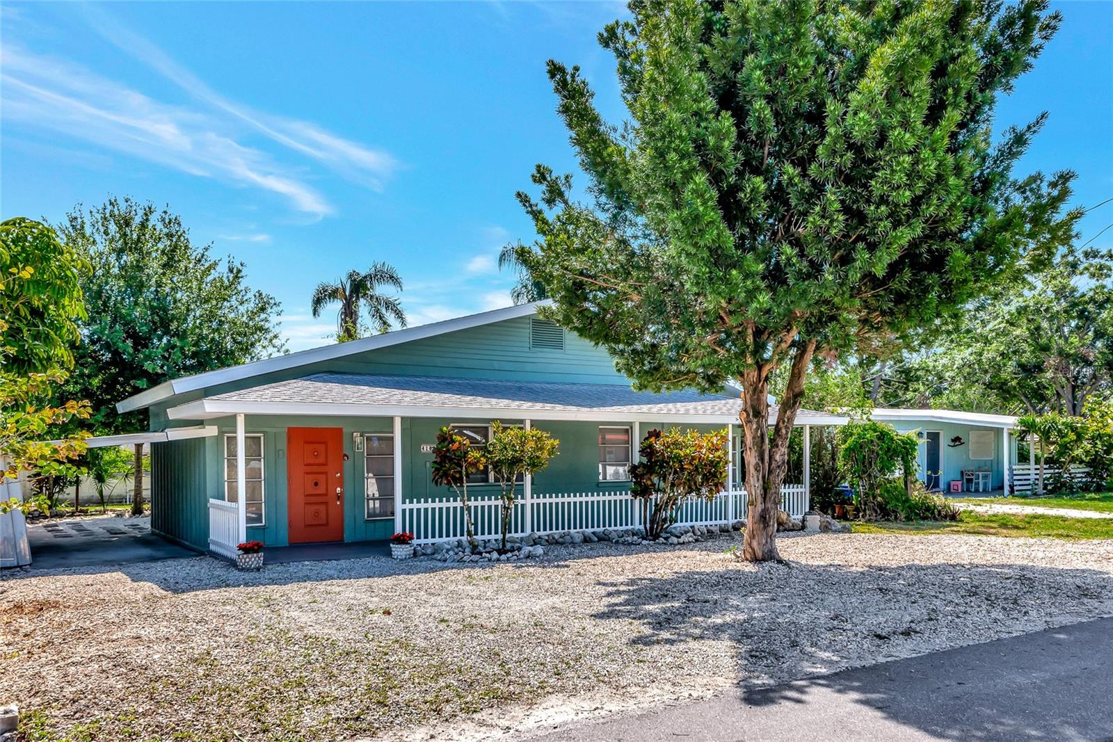 4105 ROCKEFELLER AVE, SARASOTA, FL, 34231