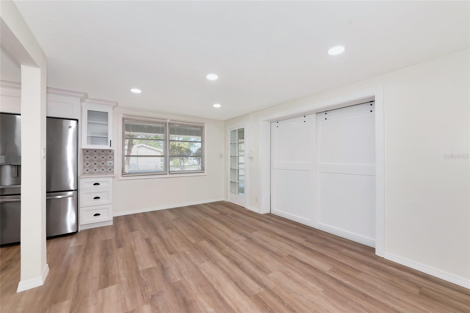 4105 ROCKEFELLER AVE, SARASOTA, FL, 34231