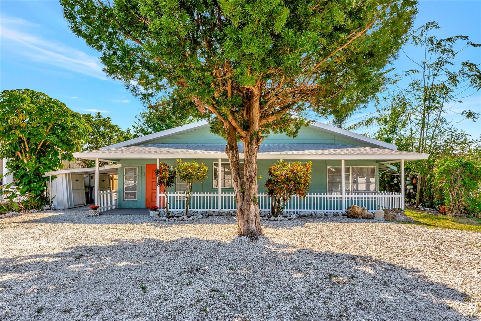 4105 ROCKEFELLER AVE, SARASOTA, FL, 34231