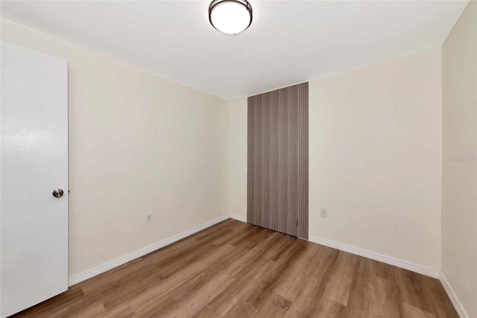 4105 ROCKEFELLER AVE, SARASOTA, FL, 34231