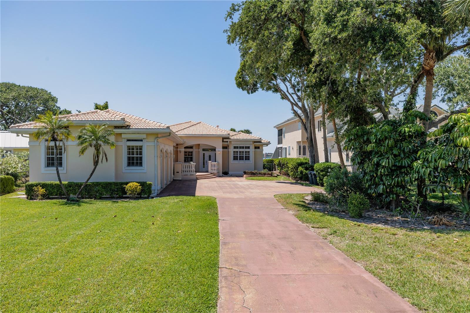 2542 S PENINSULA DR, DAYTONA BEACH, FL, 32118