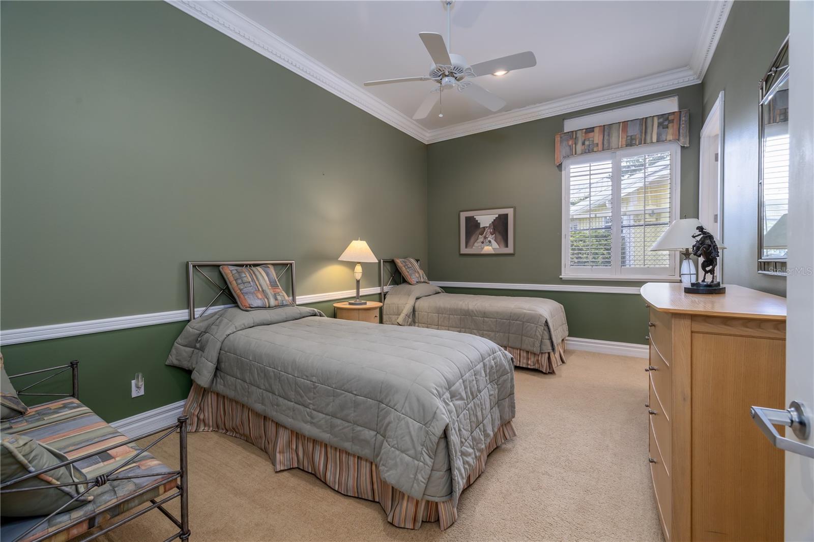 2542 S PENINSULA DR, DAYTONA BEACH, FL, 32118