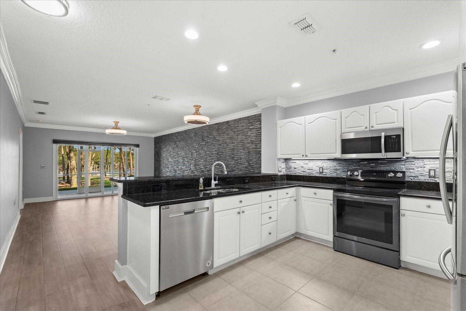 100 CANOPY WALK LN #112, PALM COAST, FL, 32137