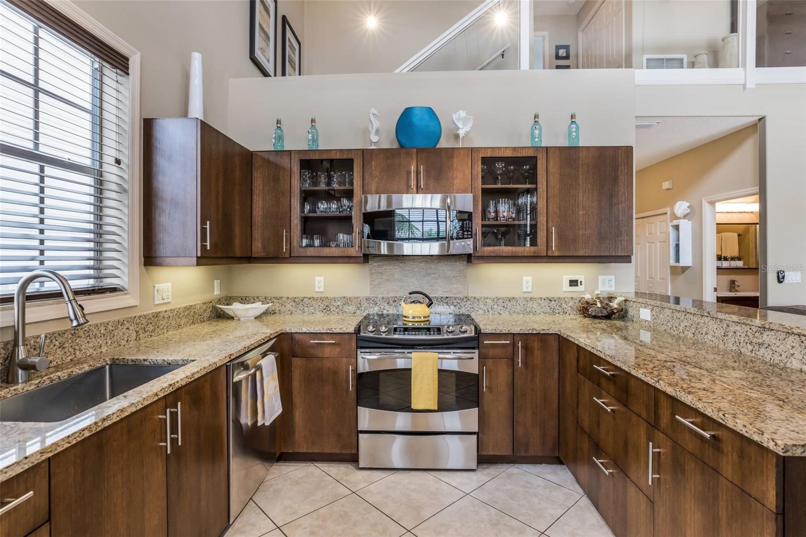 318 64TH ST, HOLMES BEACH, FL, 34217