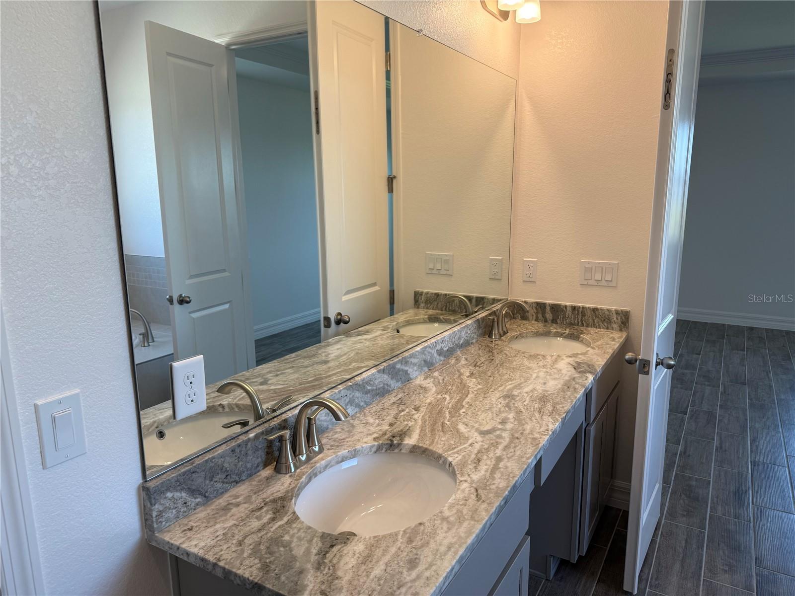 25126 CALUSA DR, PUNTA GORDA, FL, 33955