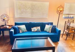 3206 W AZEELE ST #220, TAMPA, FL, 33609