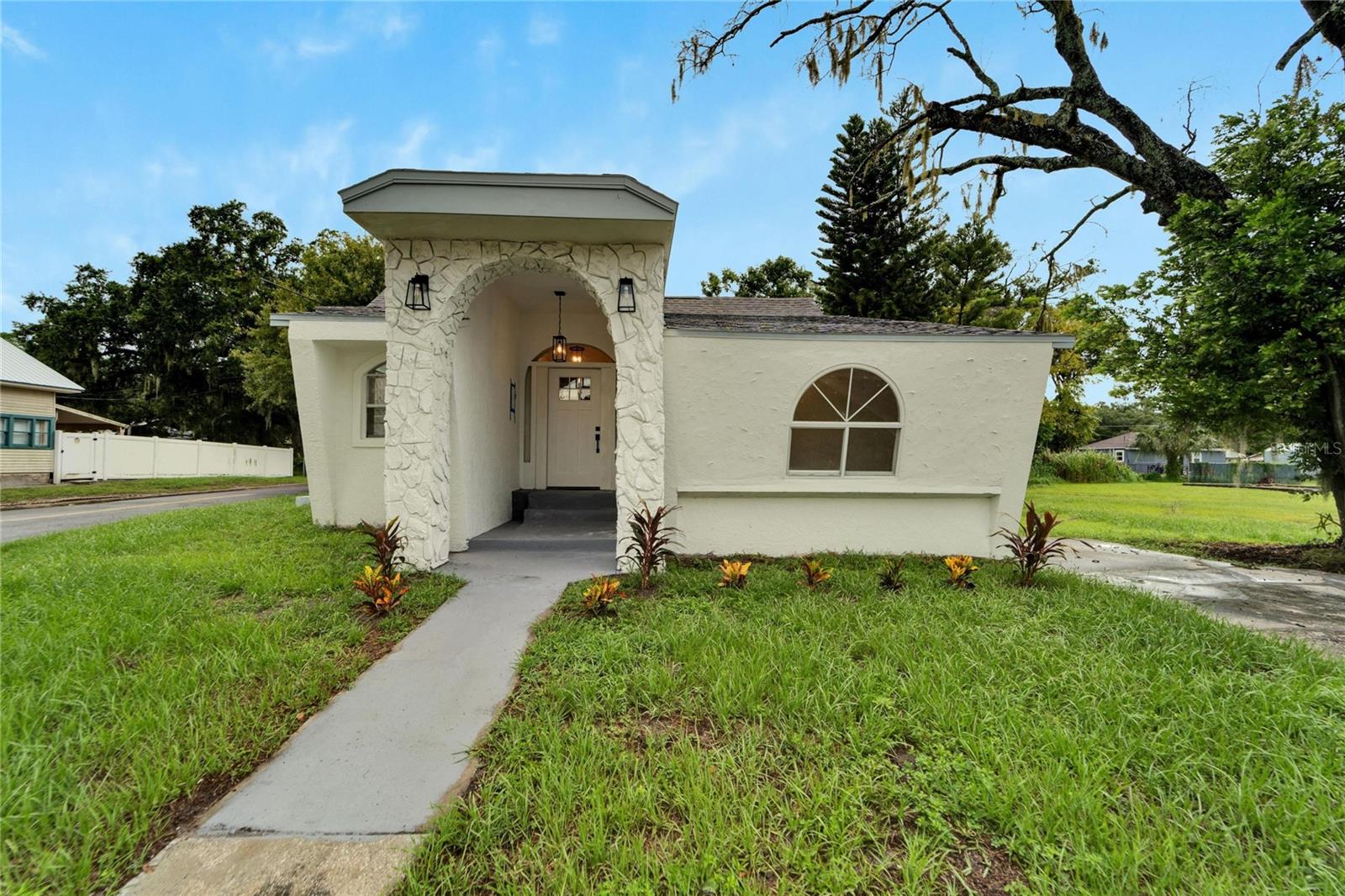 800 N CHURCH AVE, MULBERRY, FL, 33860