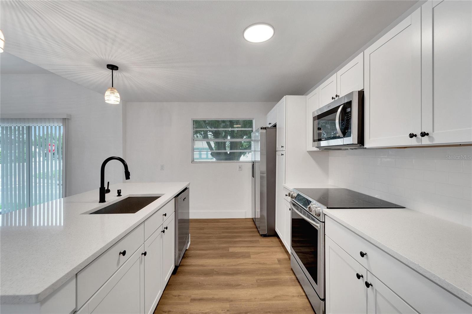 800 N CHURCH AVE, MULBERRY, FL, 33860