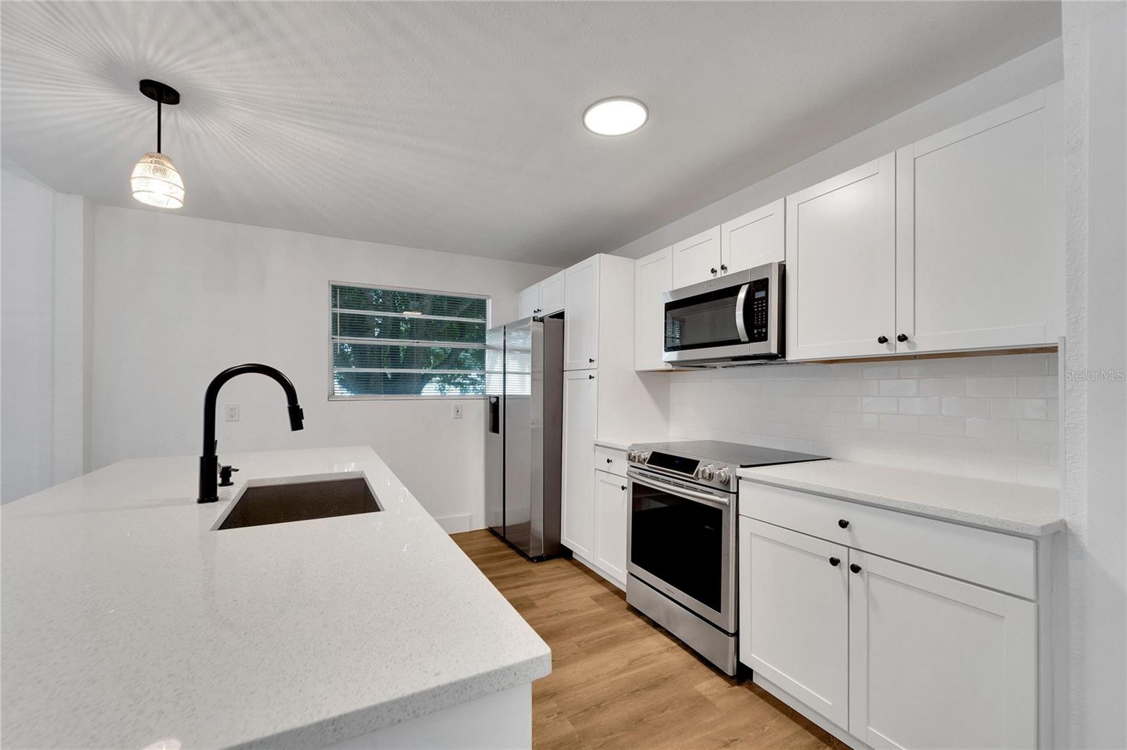 800 N CHURCH AVE, MULBERRY, FL, 33860