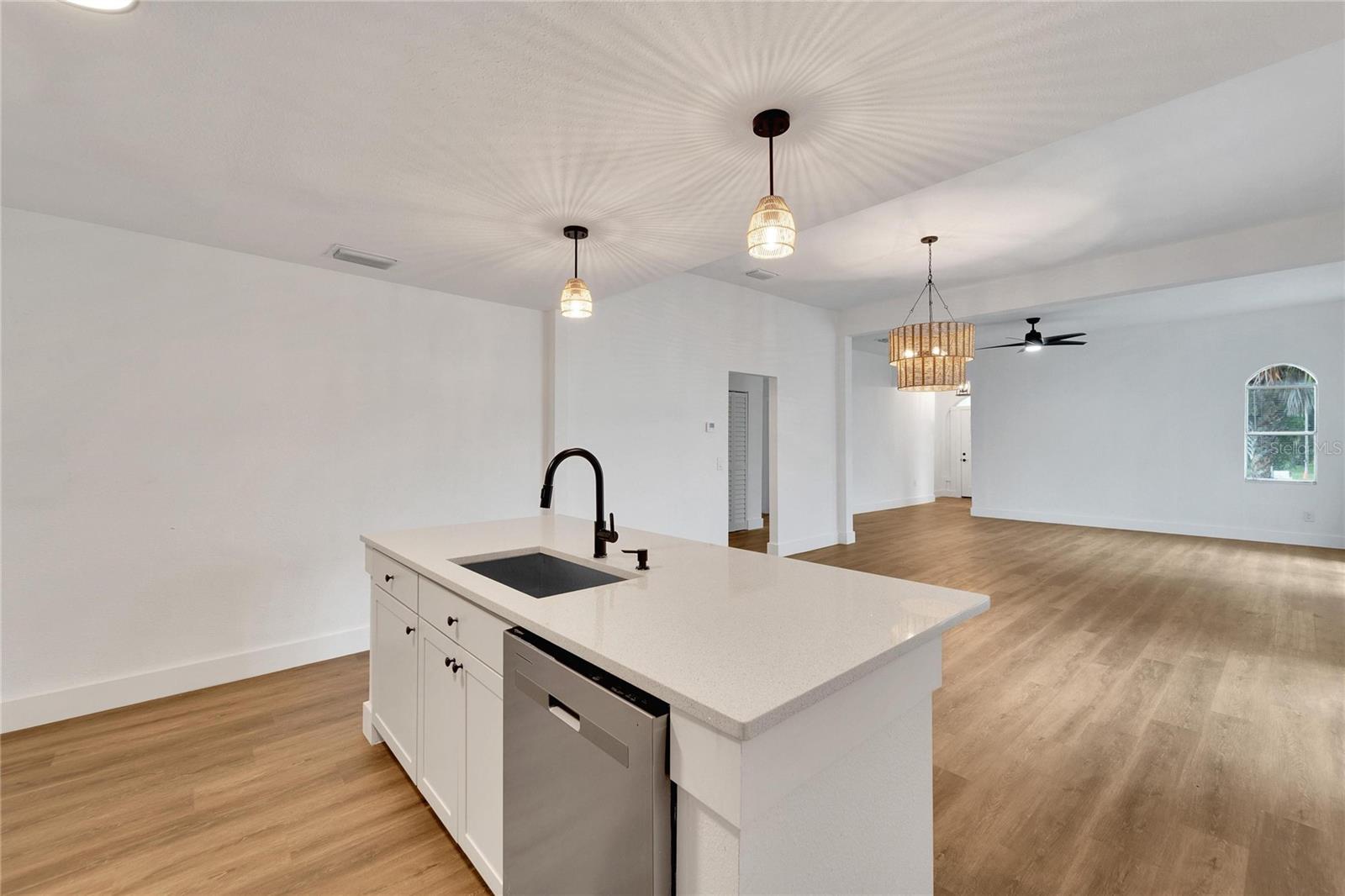 800 N CHURCH AVE, MULBERRY, FL, 33860