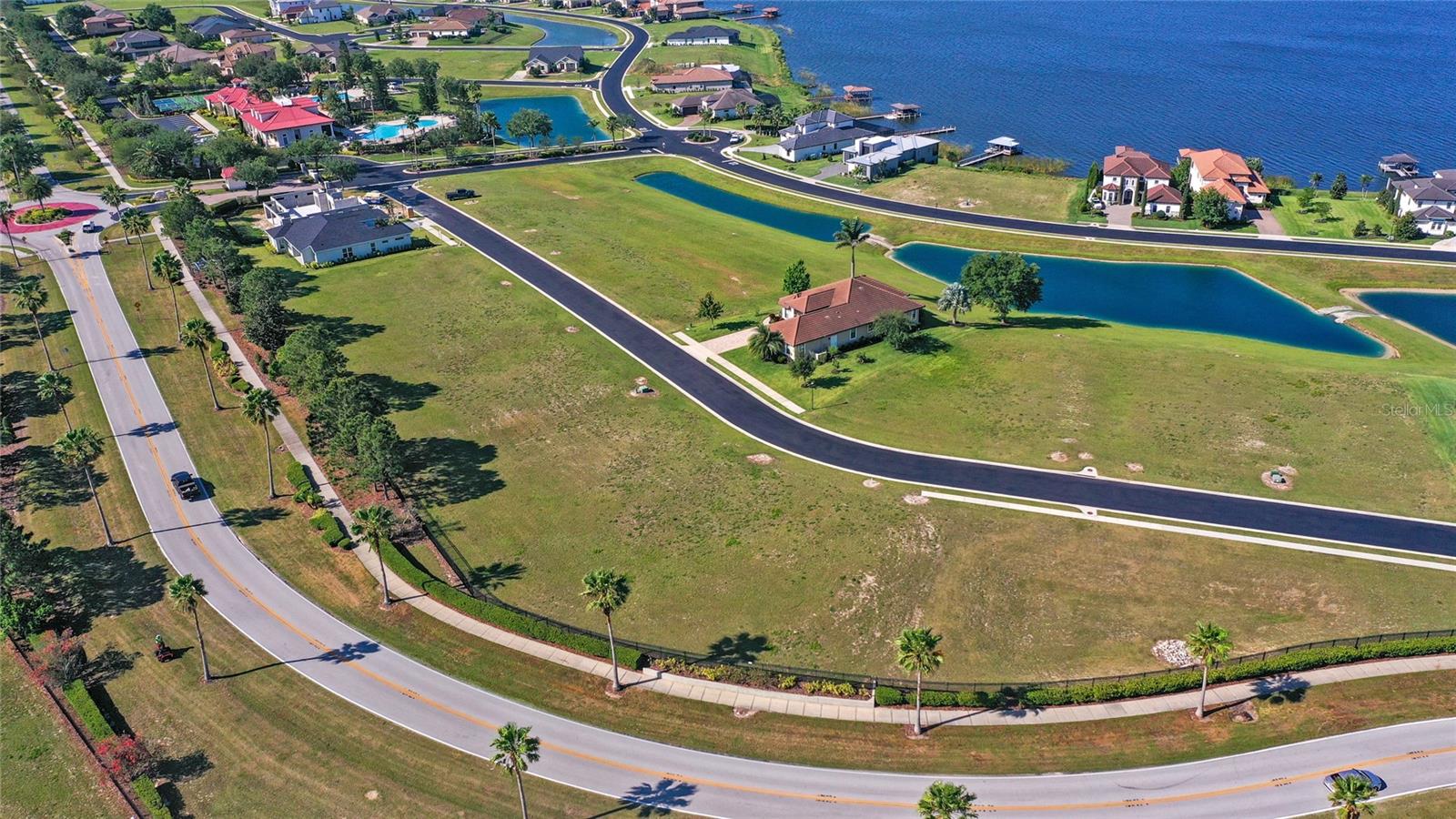 823 WATERFERN TRAIL DR, AUBURNDALE, FL, 33823