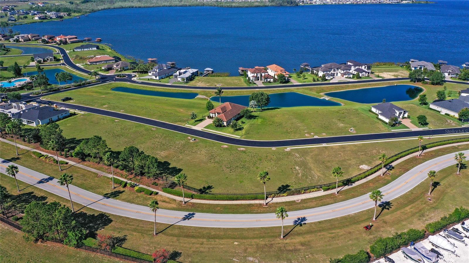 823 WATERFERN TRAIL DR, AUBURNDALE, FL, 33823