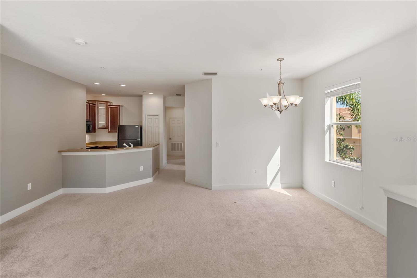 3671 PARKRIDGE CIR #8-201, SARASOTA, FL, 34243