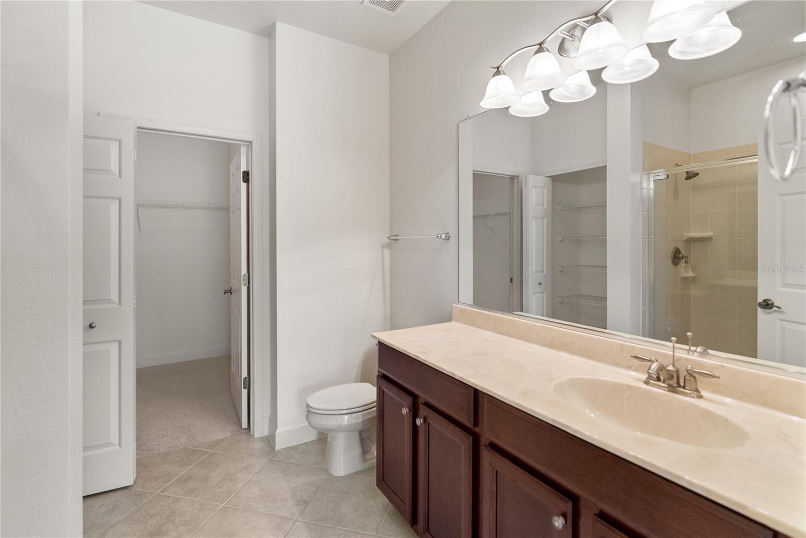 3671 PARKRIDGE CIR #8-201, SARASOTA, FL, 34243