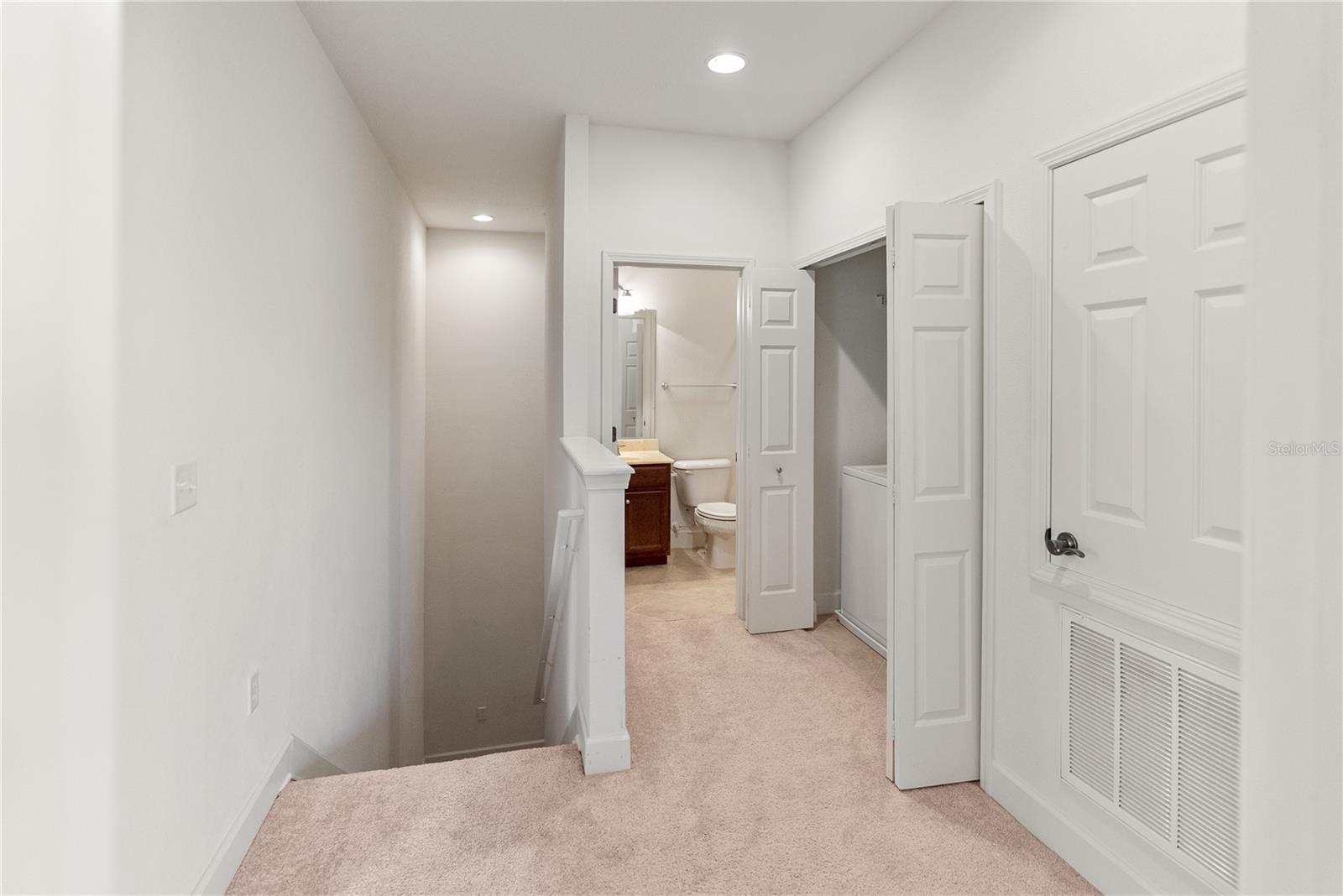 3671 PARKRIDGE CIR #8-201, SARASOTA, FL, 34243