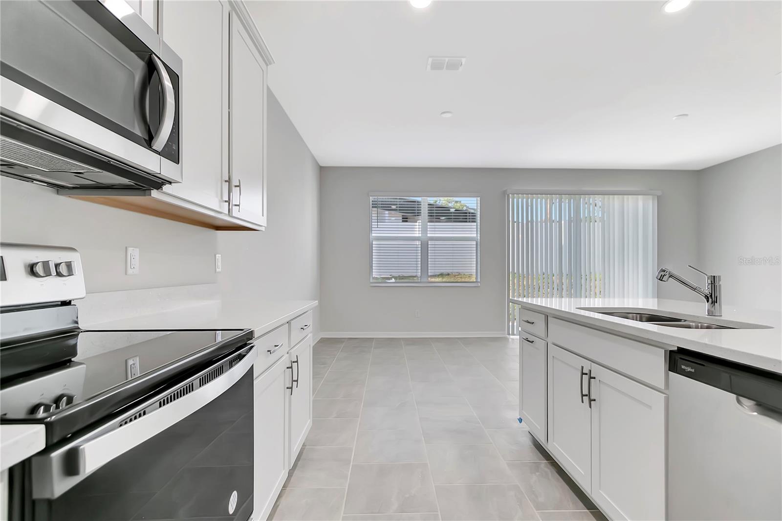 11740 BLACKBROOK CT, SEFFNER, FL, 33584