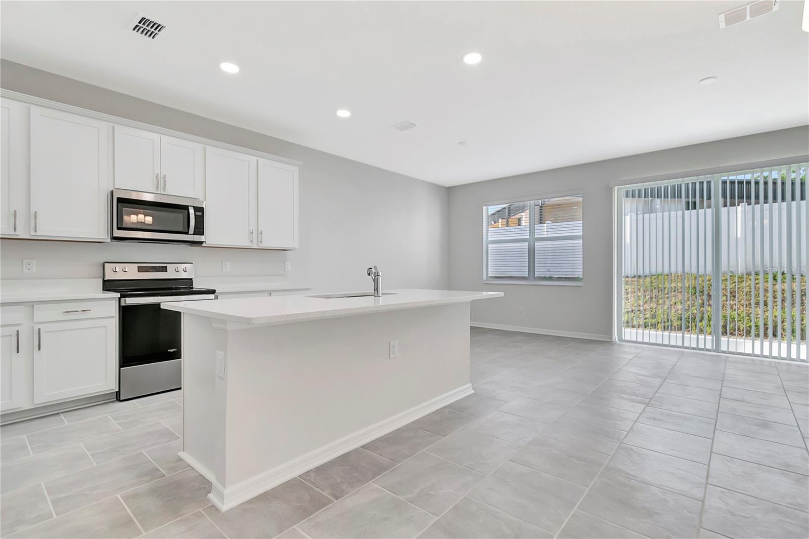 11740 BLACKBROOK CT, SEFFNER, FL, 33584