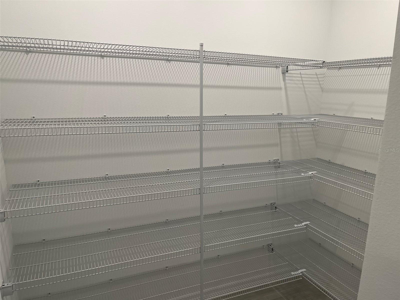 325 RIVER FRONT WAY, EDGEWATER, FL, 32141