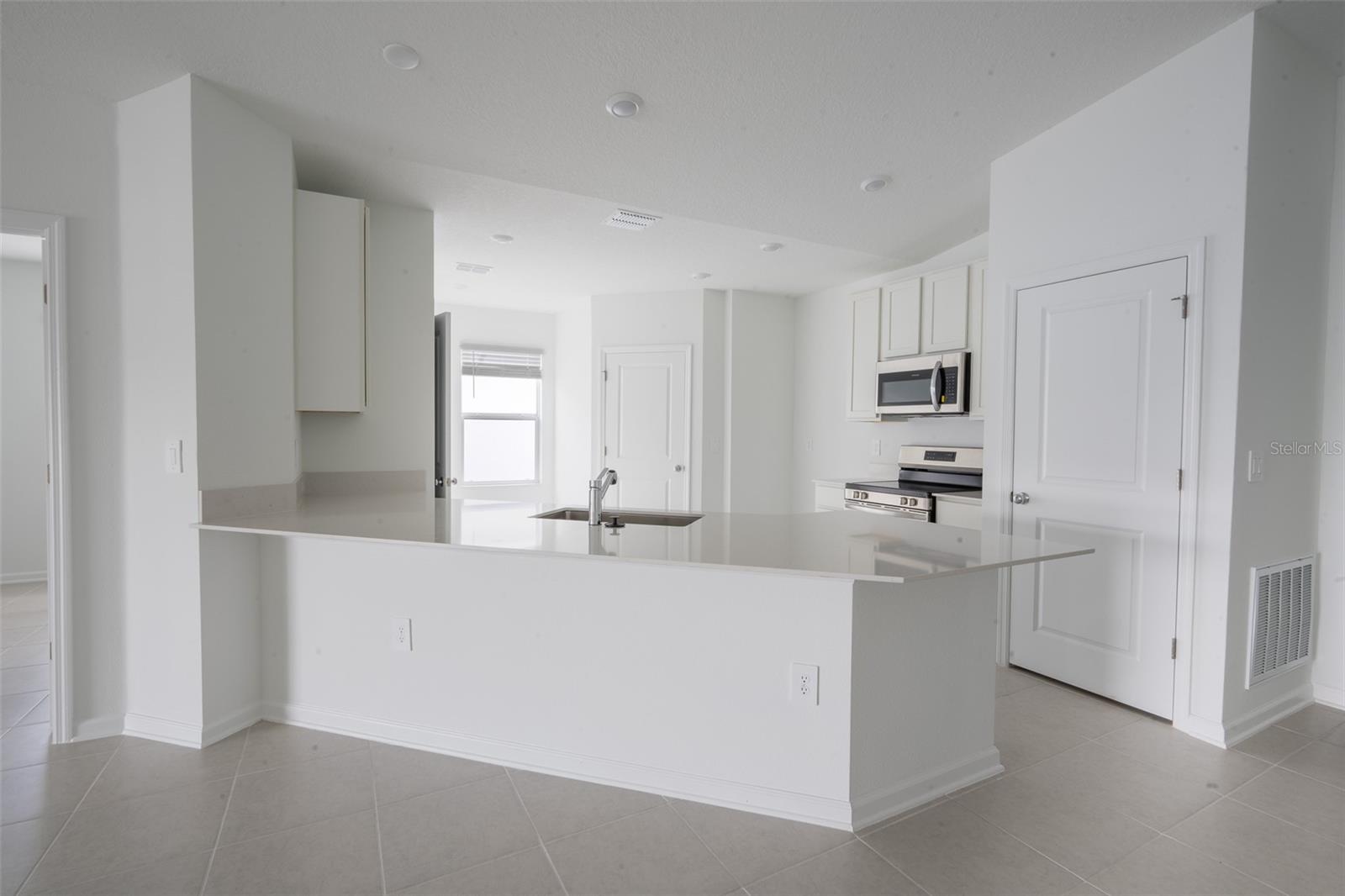 5821 LE MARIN WAY, KISSIMMEE, FL, 34758