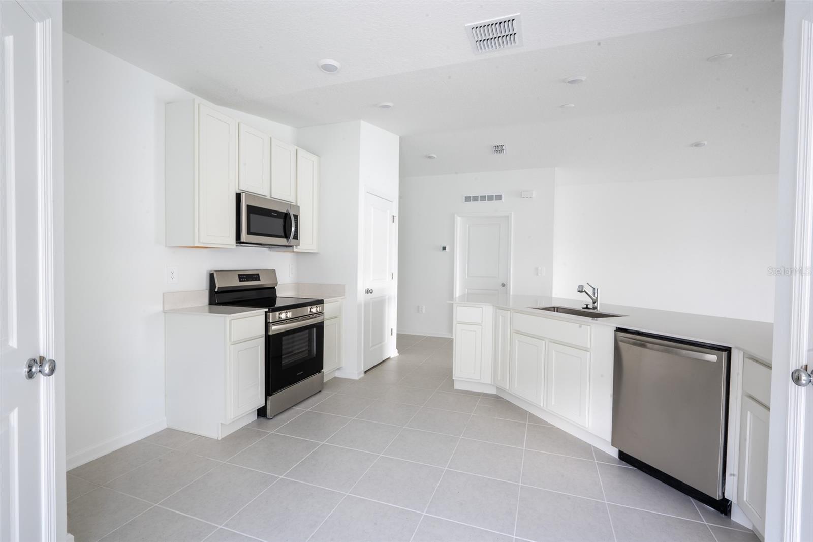 5821 LE MARIN WAY, KISSIMMEE, FL, 34758