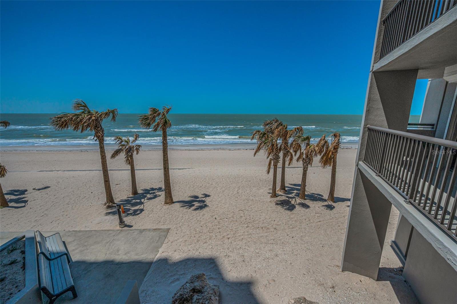 1660 GULF BLVD #203, CLEARWATER BEACH, FL, 33767