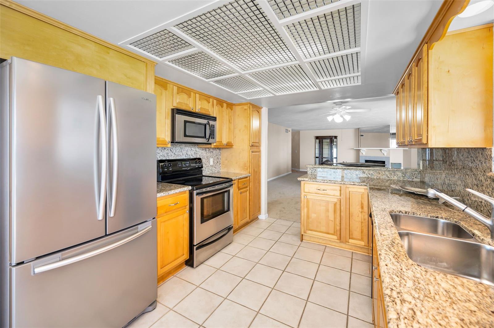 1660 GULF BLVD #203, CLEARWATER BEACH, FL, 33767