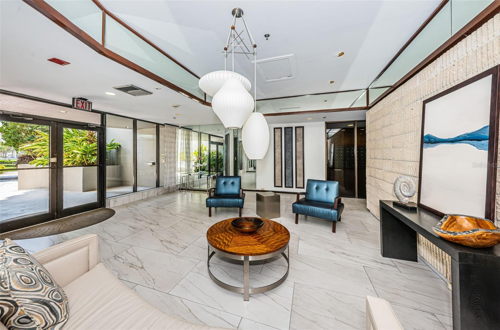 1660 GULF BLVD #203, CLEARWATER BEACH, FL, 33767