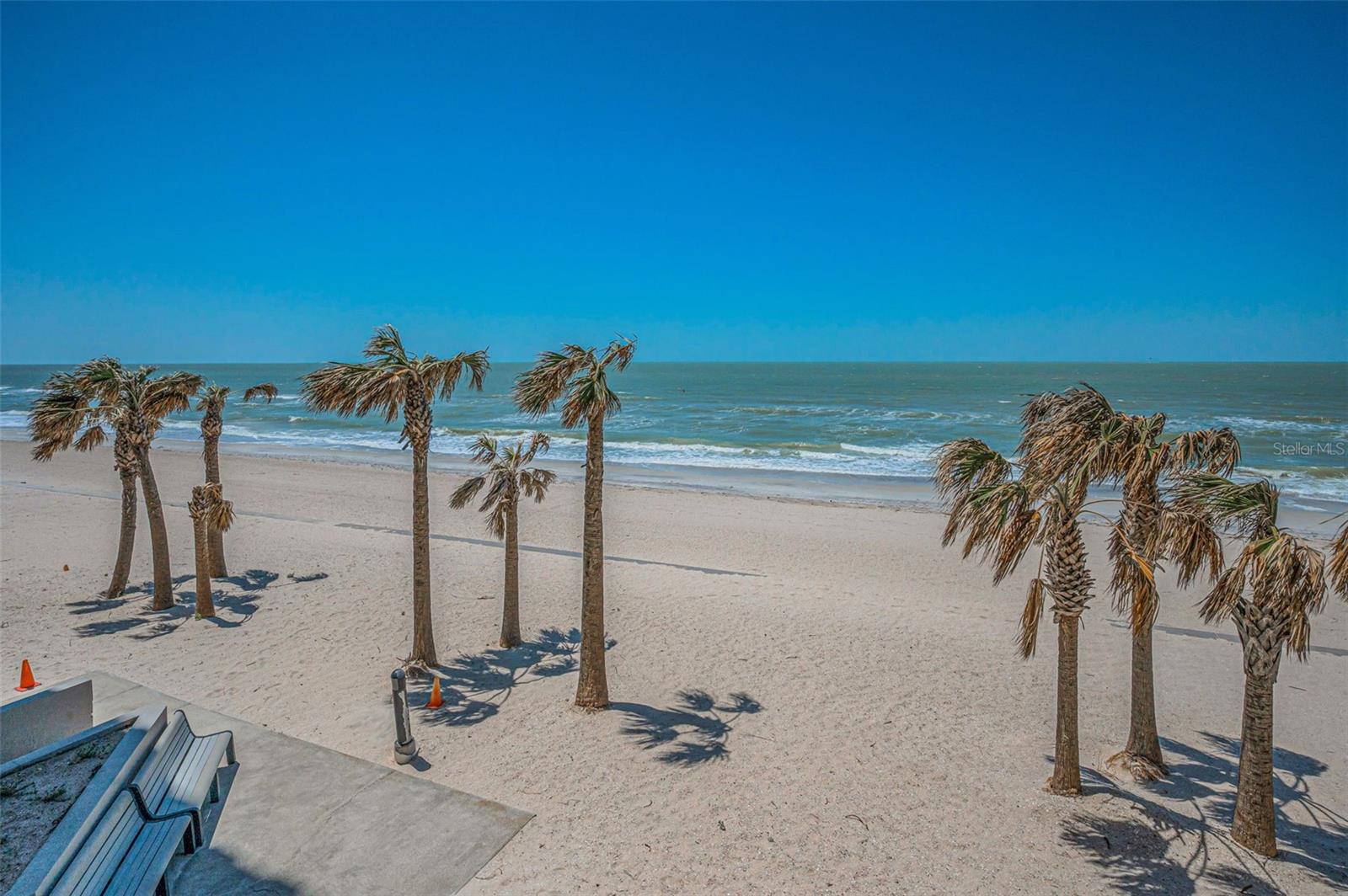1660 GULF BLVD #203, CLEARWATER BEACH, FL, 33767