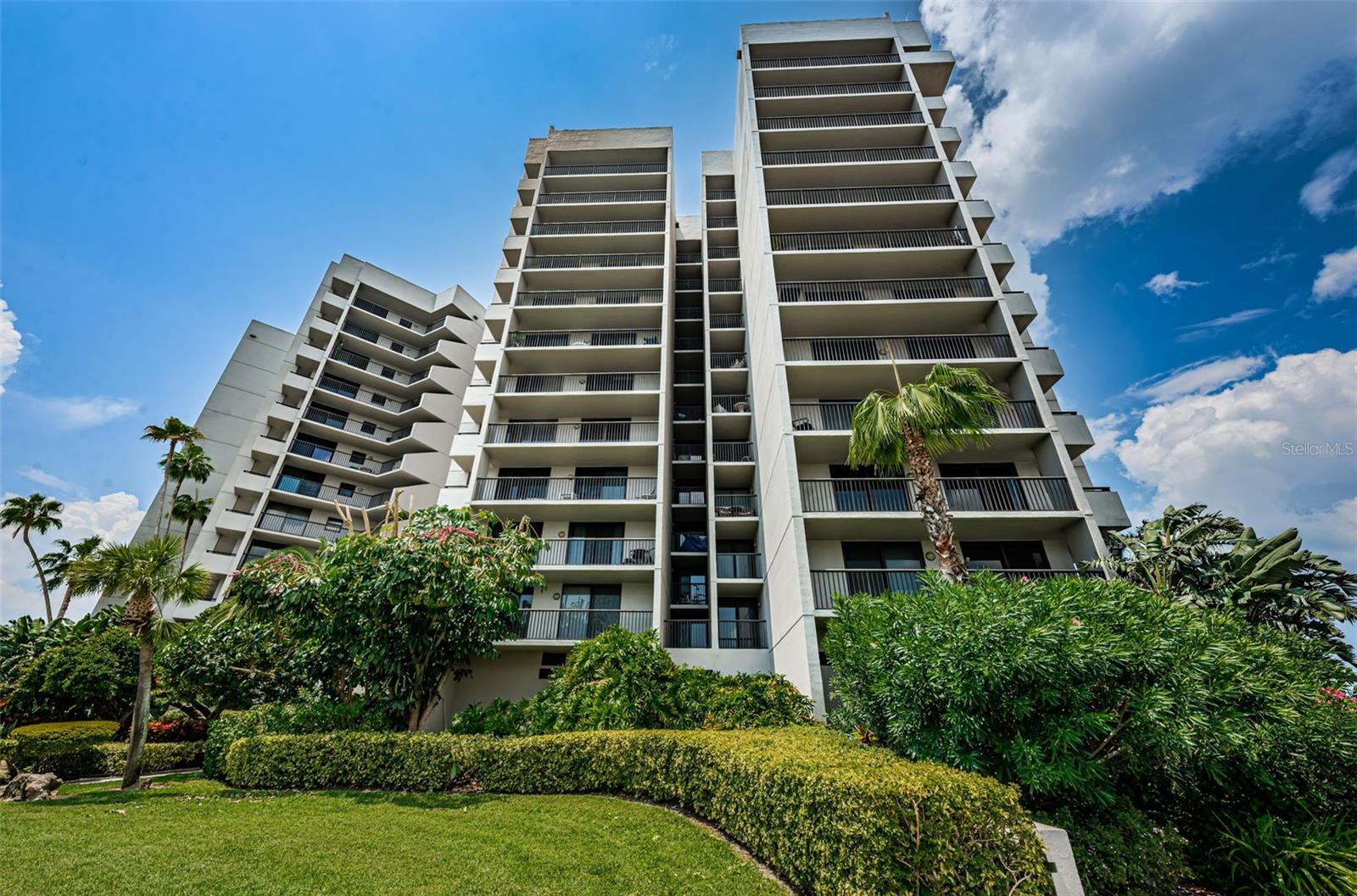 1660 GULF BLVD #203, CLEARWATER BEACH, FL, 33767