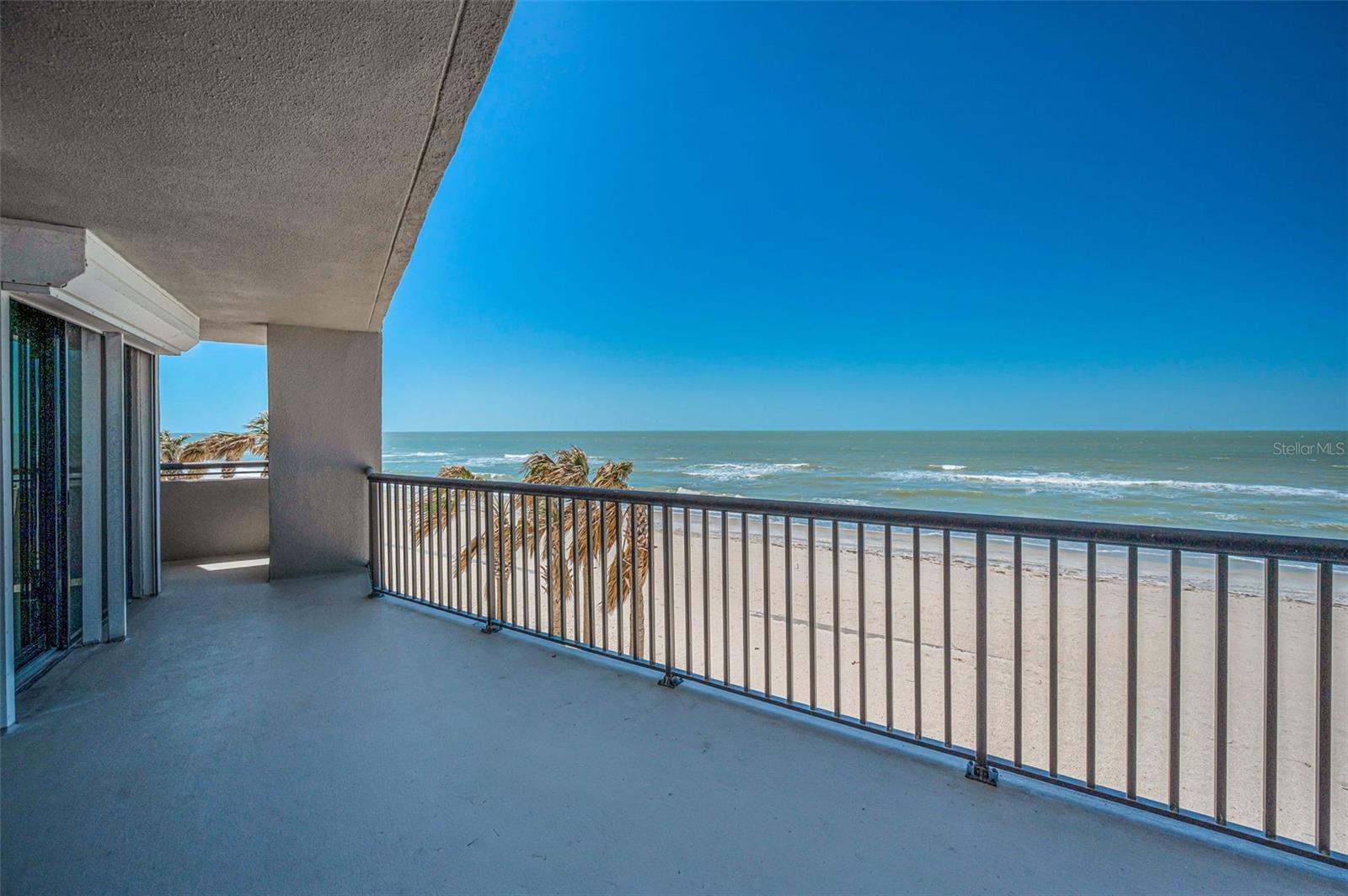 1660 GULF BLVD #203, CLEARWATER BEACH, FL, 33767