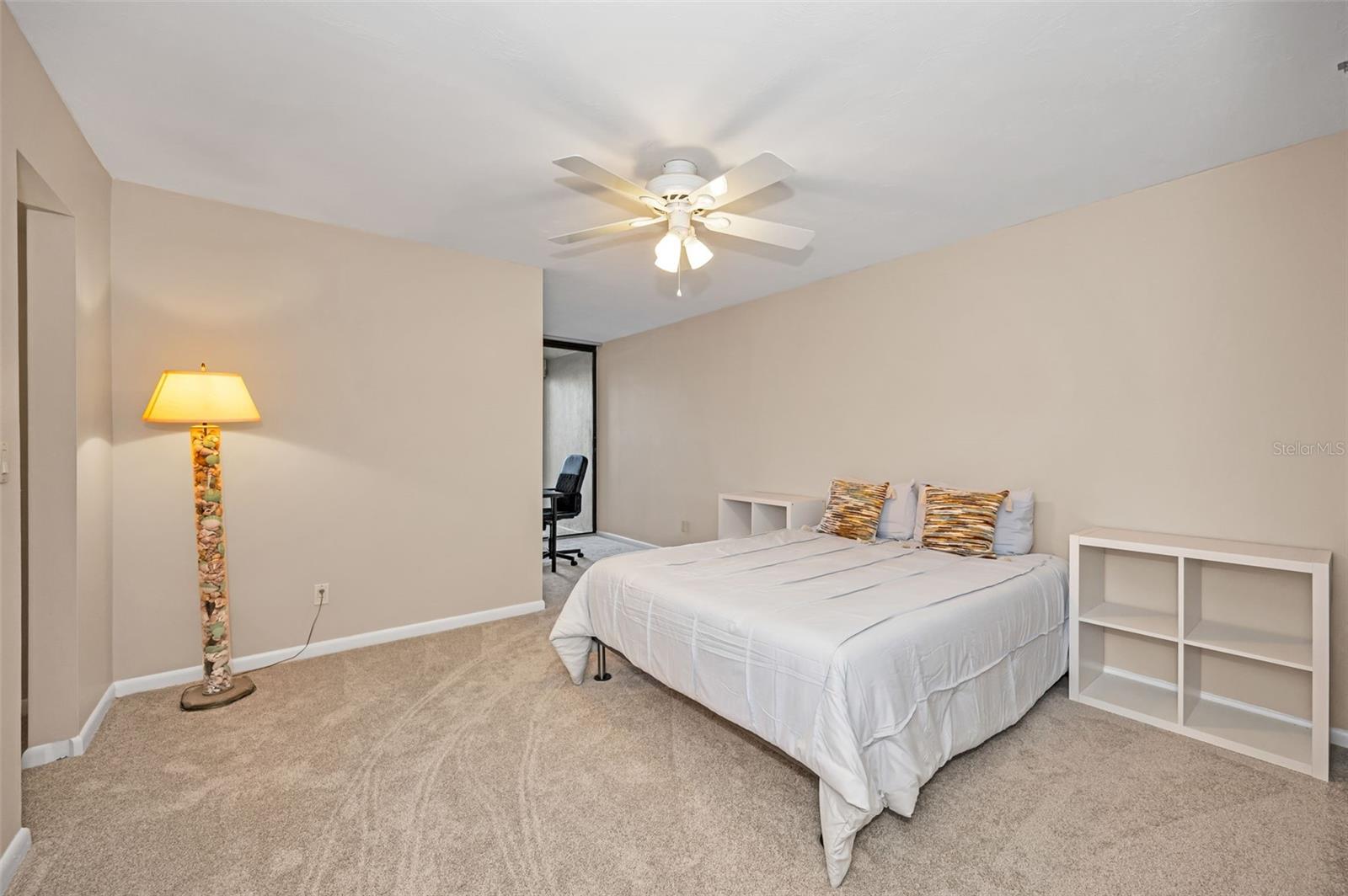 1660 GULF BLVD #203, CLEARWATER BEACH, FL, 33767