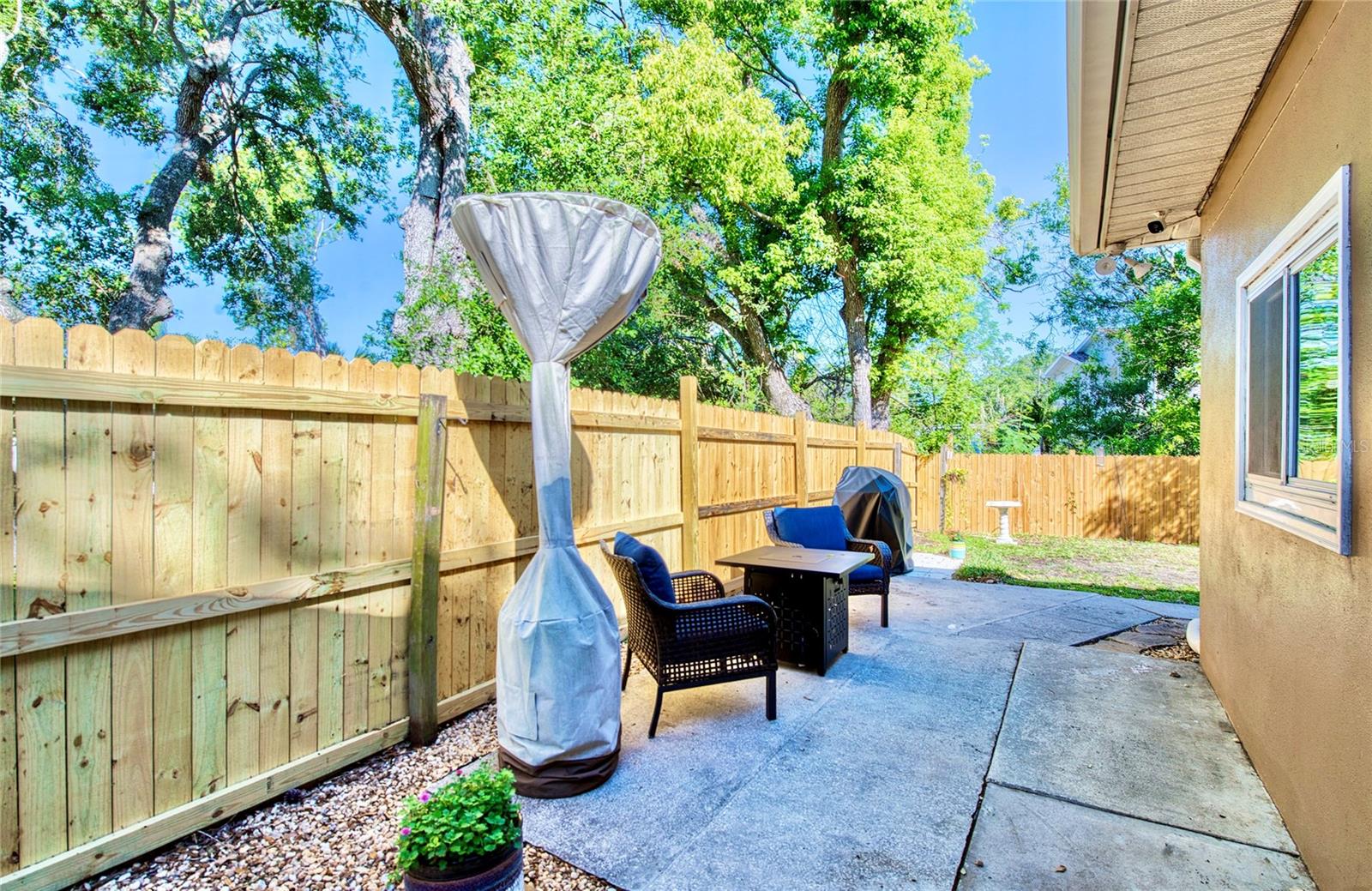 2501 CRESCENT DR, LARGO, FL, 33770