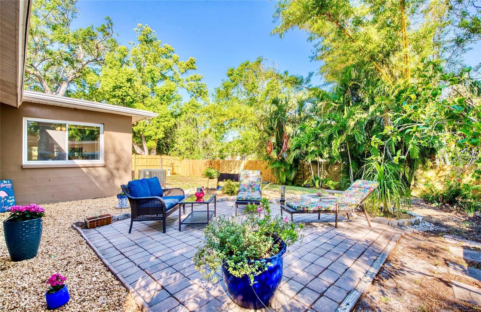 2501 CRESCENT DR, LARGO, FL, 33770