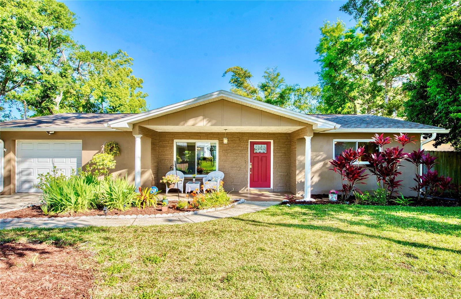 2501 CRESCENT DR, LARGO, FL, 33770