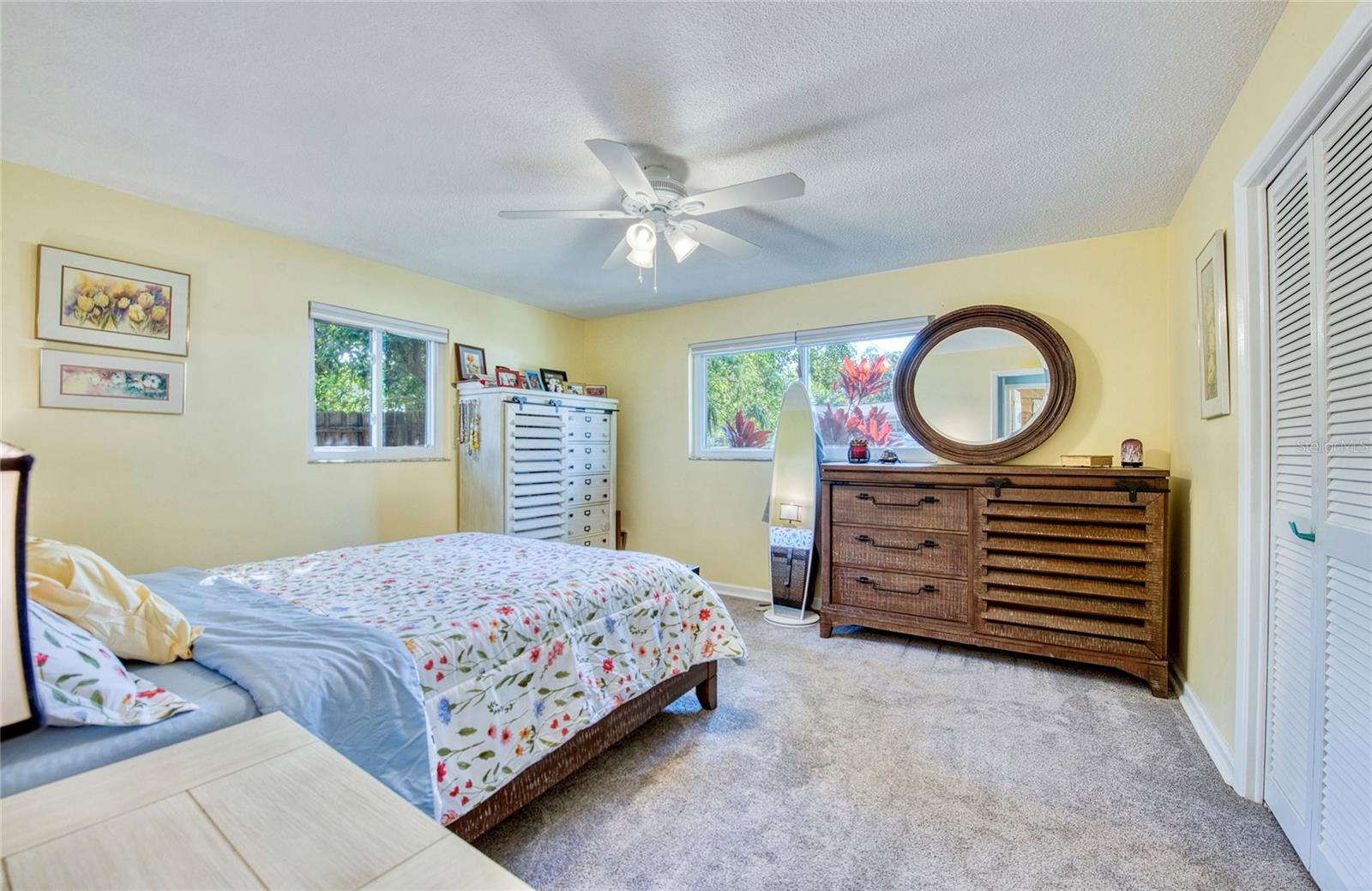 2501 CRESCENT DR, LARGO, FL, 33770