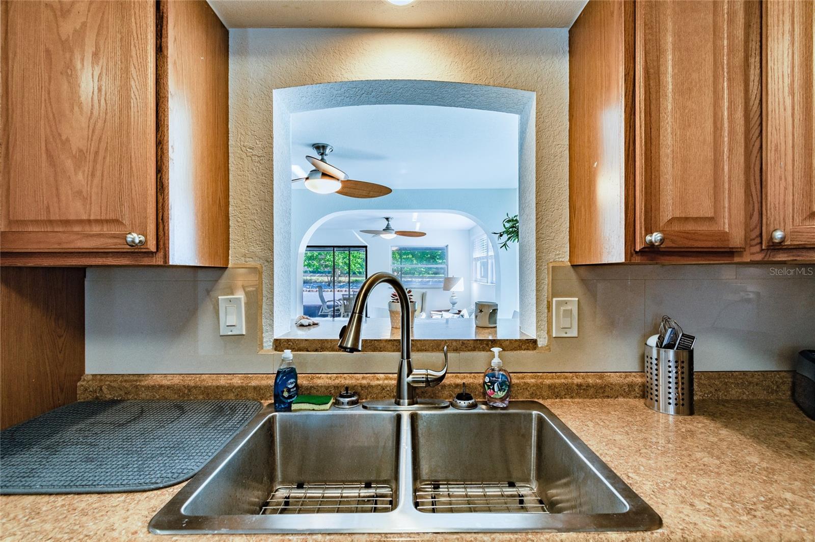 604 BETMOR LN, PALM HARBOR, FL, 34683