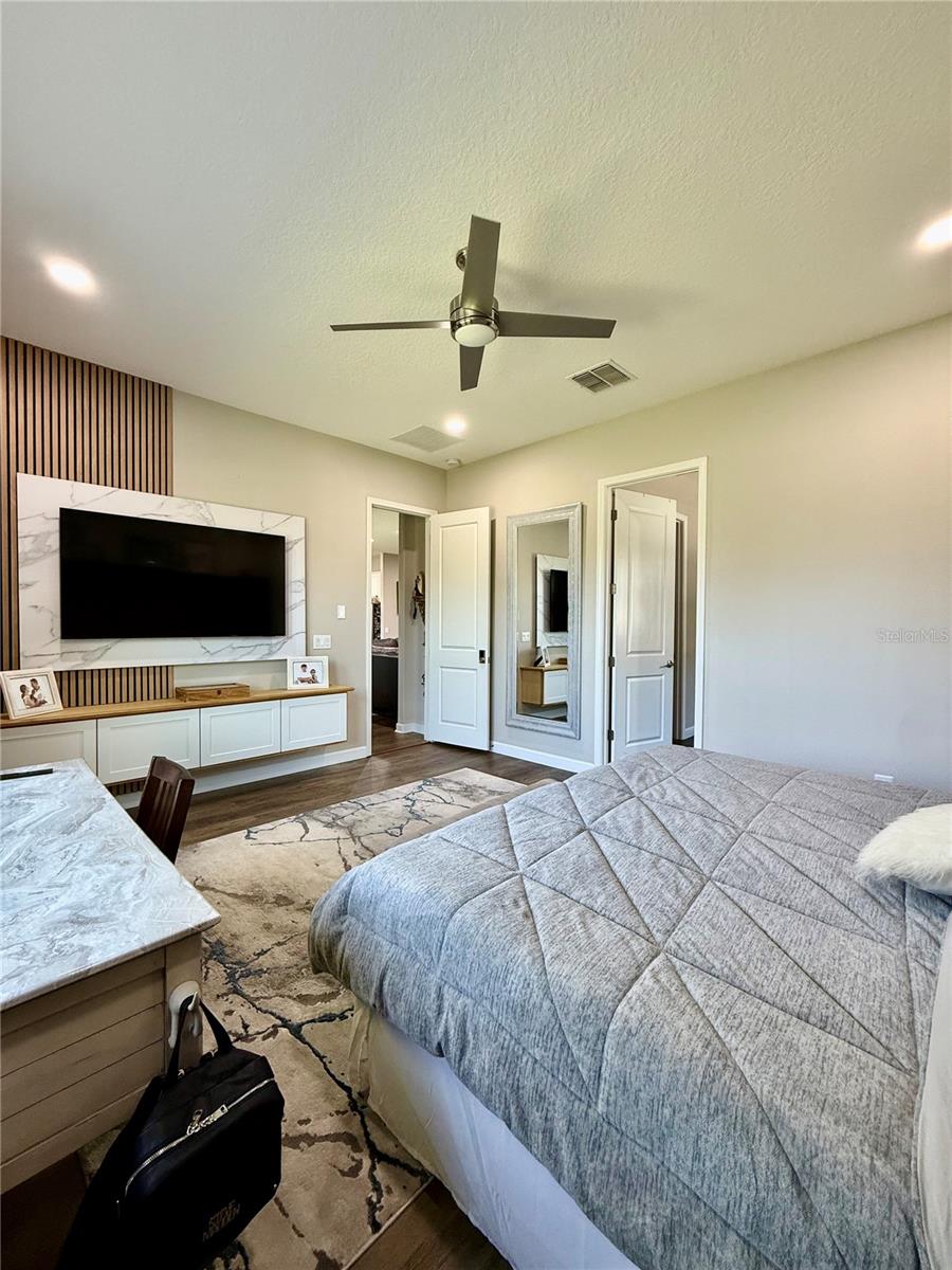 2751 HILLIARD DR, WESLEY CHAPEL, FL, 33543