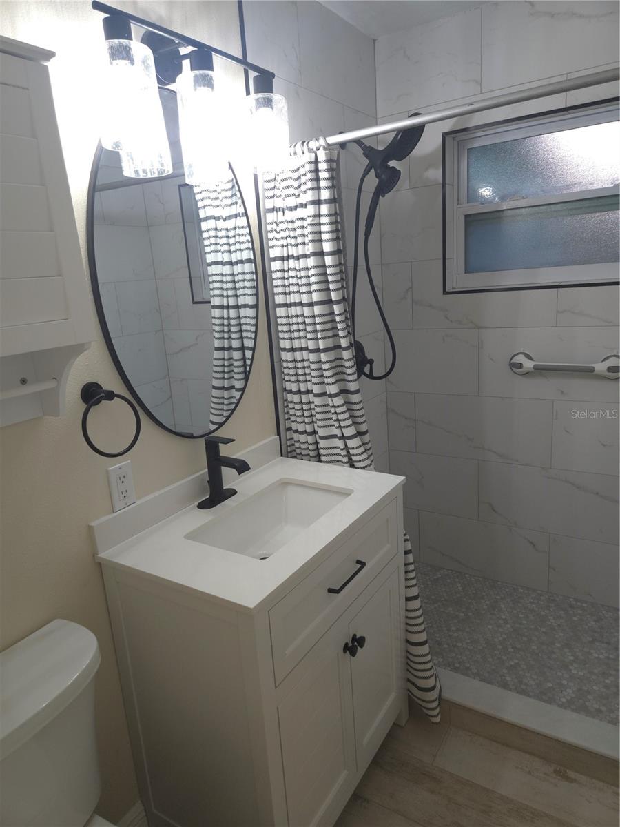 2212 VINSON AVE, SARASOTA, FL, 34232