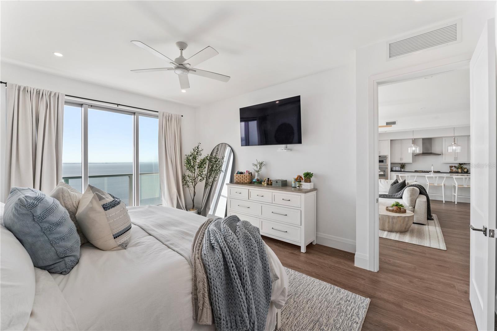 2910 W BARCELONA ST #1902, TAMPA, FL, 33629