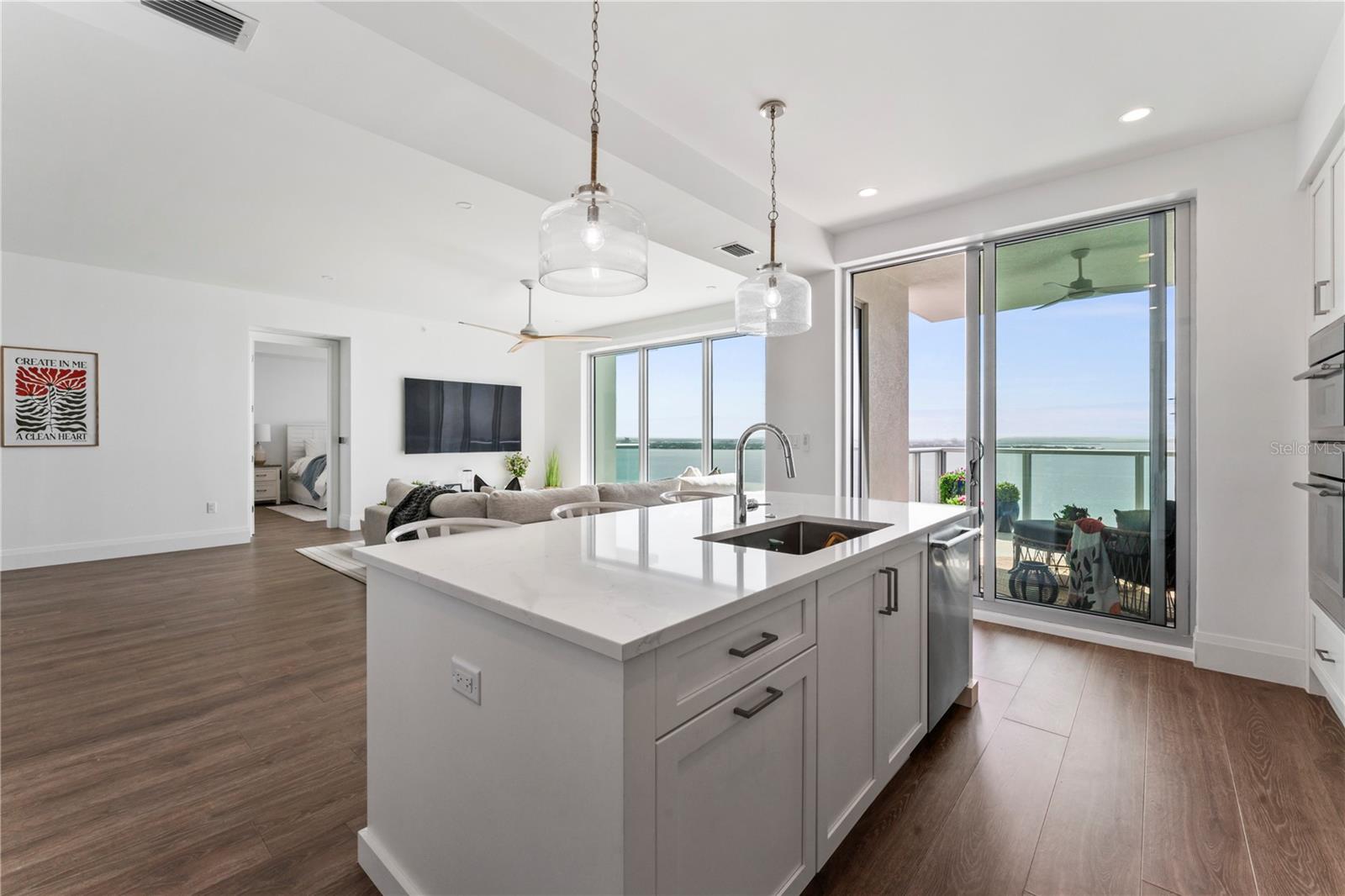 2910 W BARCELONA ST #1902, TAMPA, FL, 33629