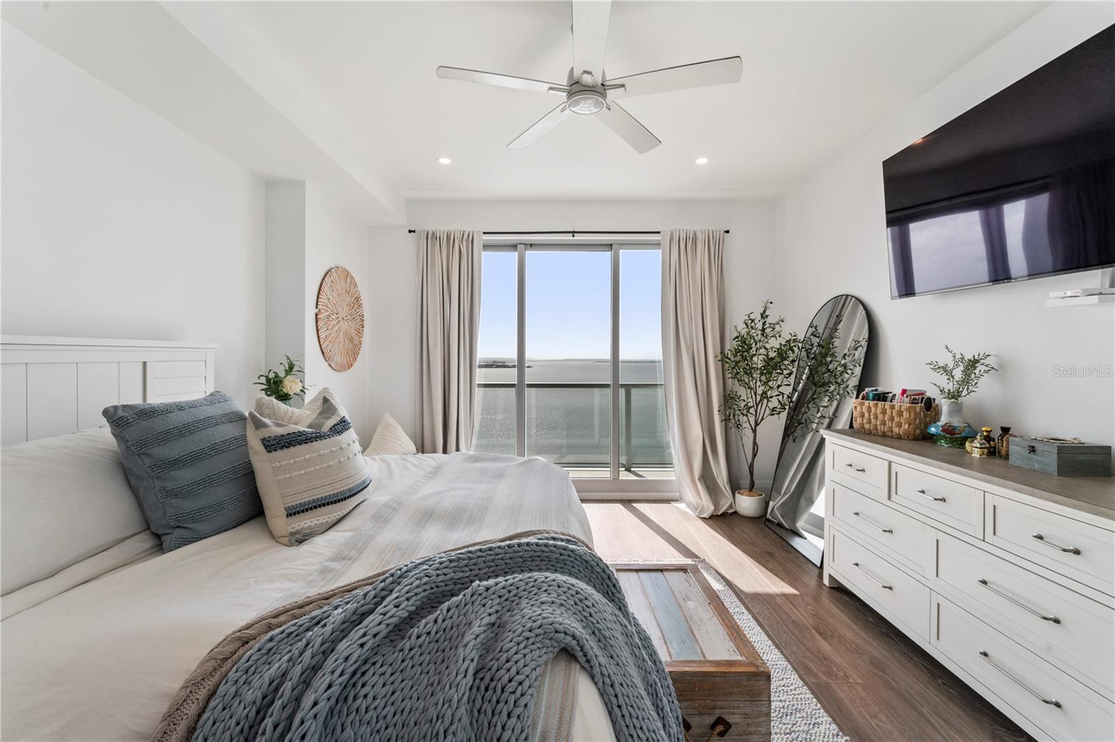 2910 W BARCELONA ST #1902, TAMPA, FL, 33629