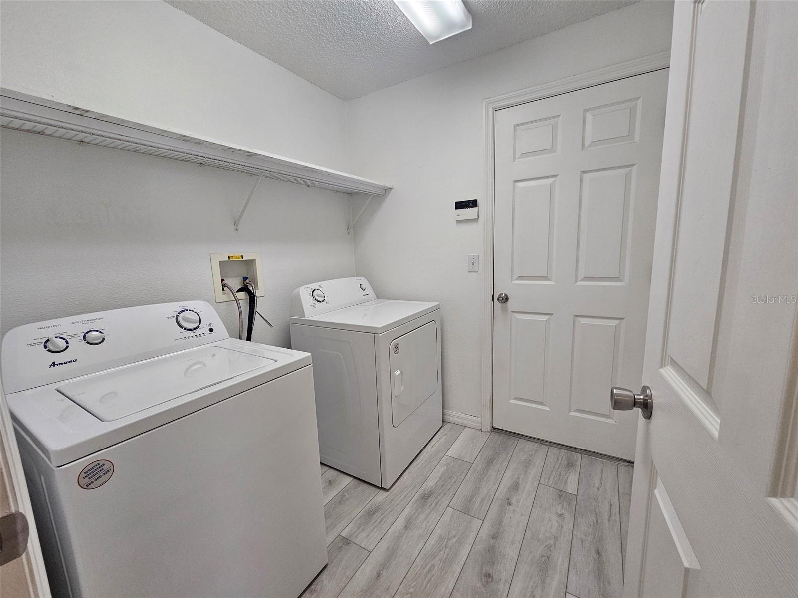 224 LAKE CHARLES DR, DAVENPORT, FL, 33837