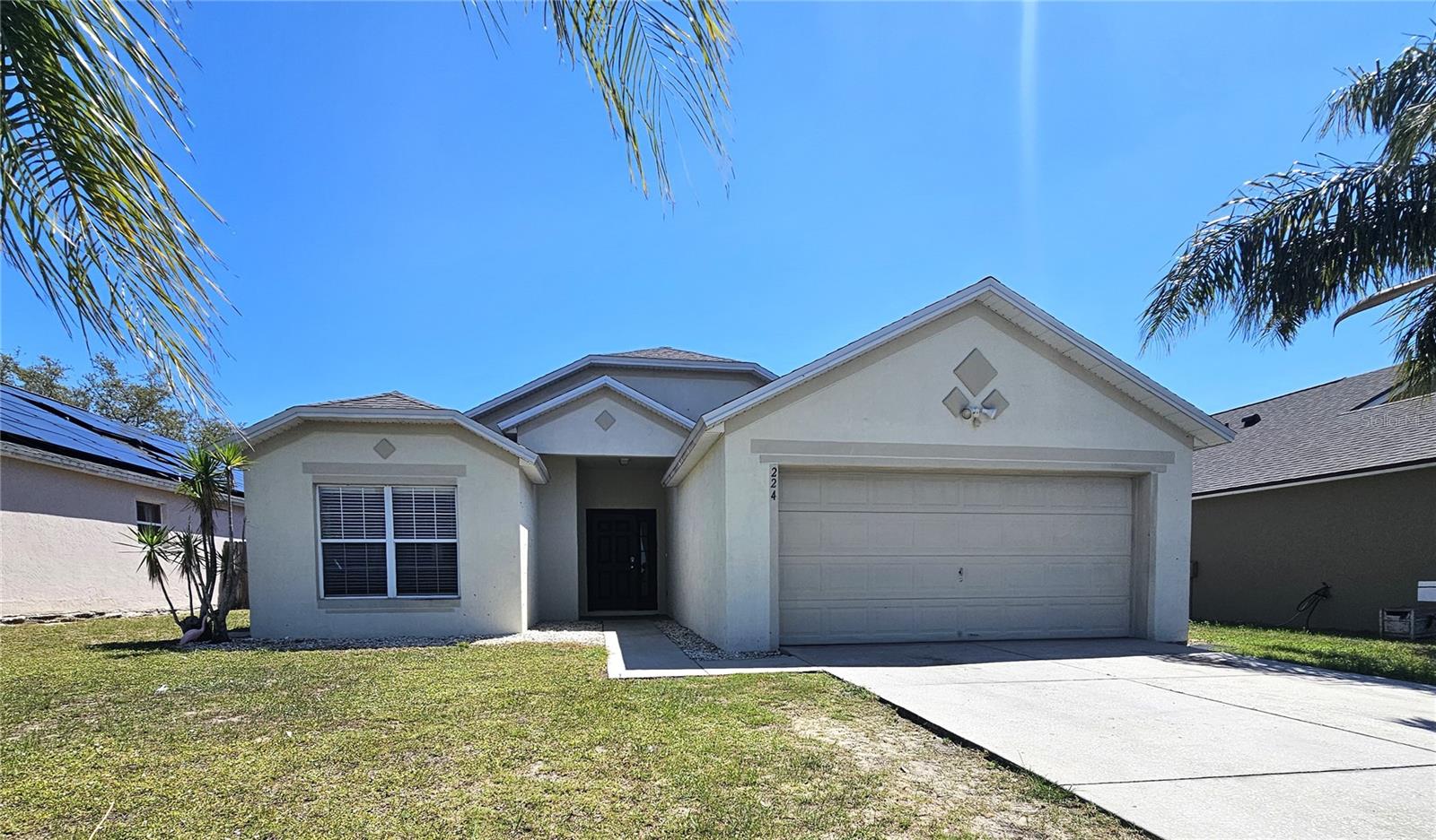 224 LAKE CHARLES DR, DAVENPORT, FL, 33837