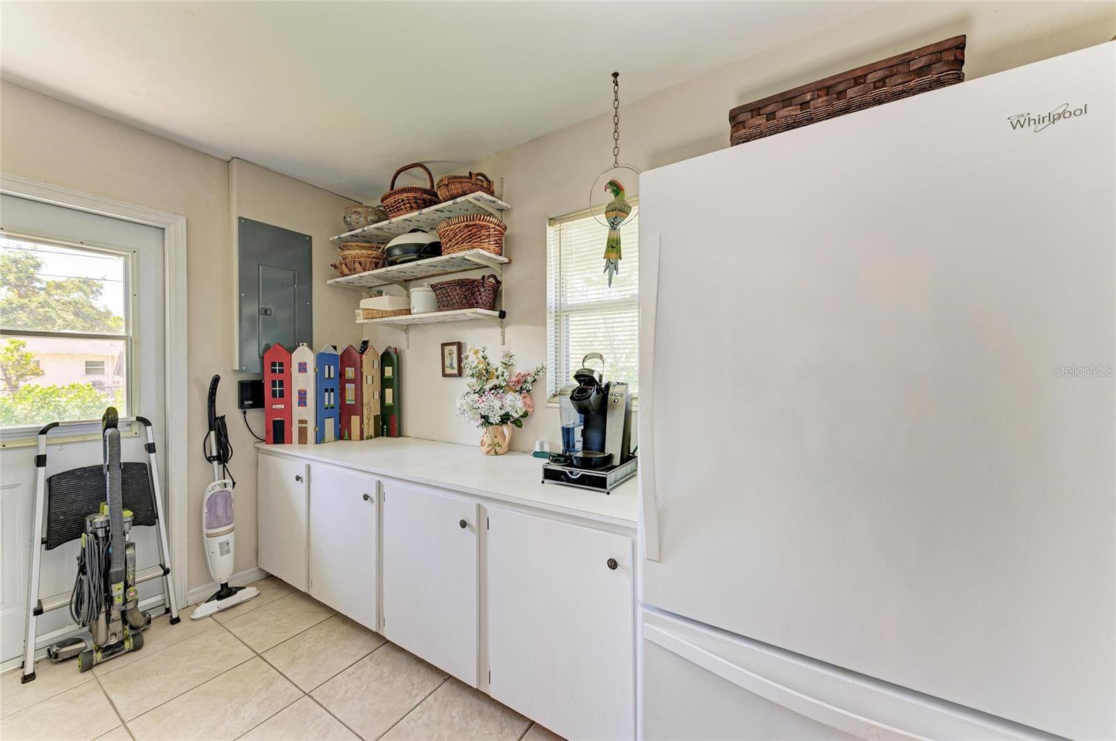 4611 17TH AVE W, BRADENTON, FL, 34209