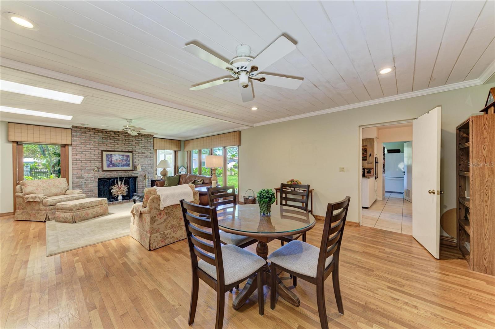 4611 17TH AVE W, BRADENTON, FL, 34209