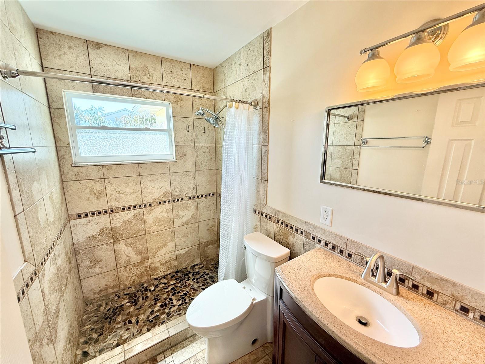 33415 PICCIOLA DR, FRUITLAND PARK, FL, 34731