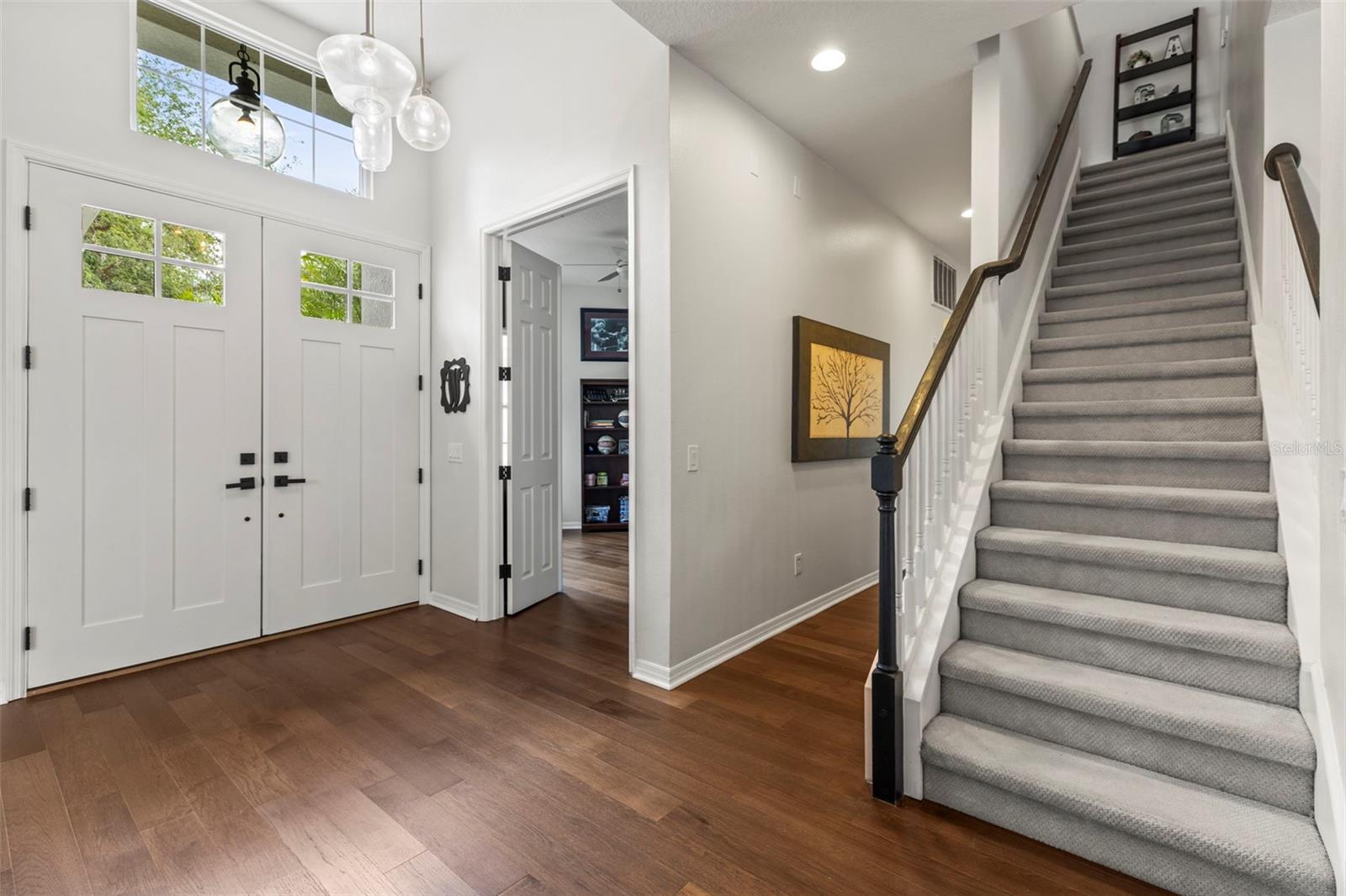 10142 DEERCLIFF DR, TAMPA, FL, 33647